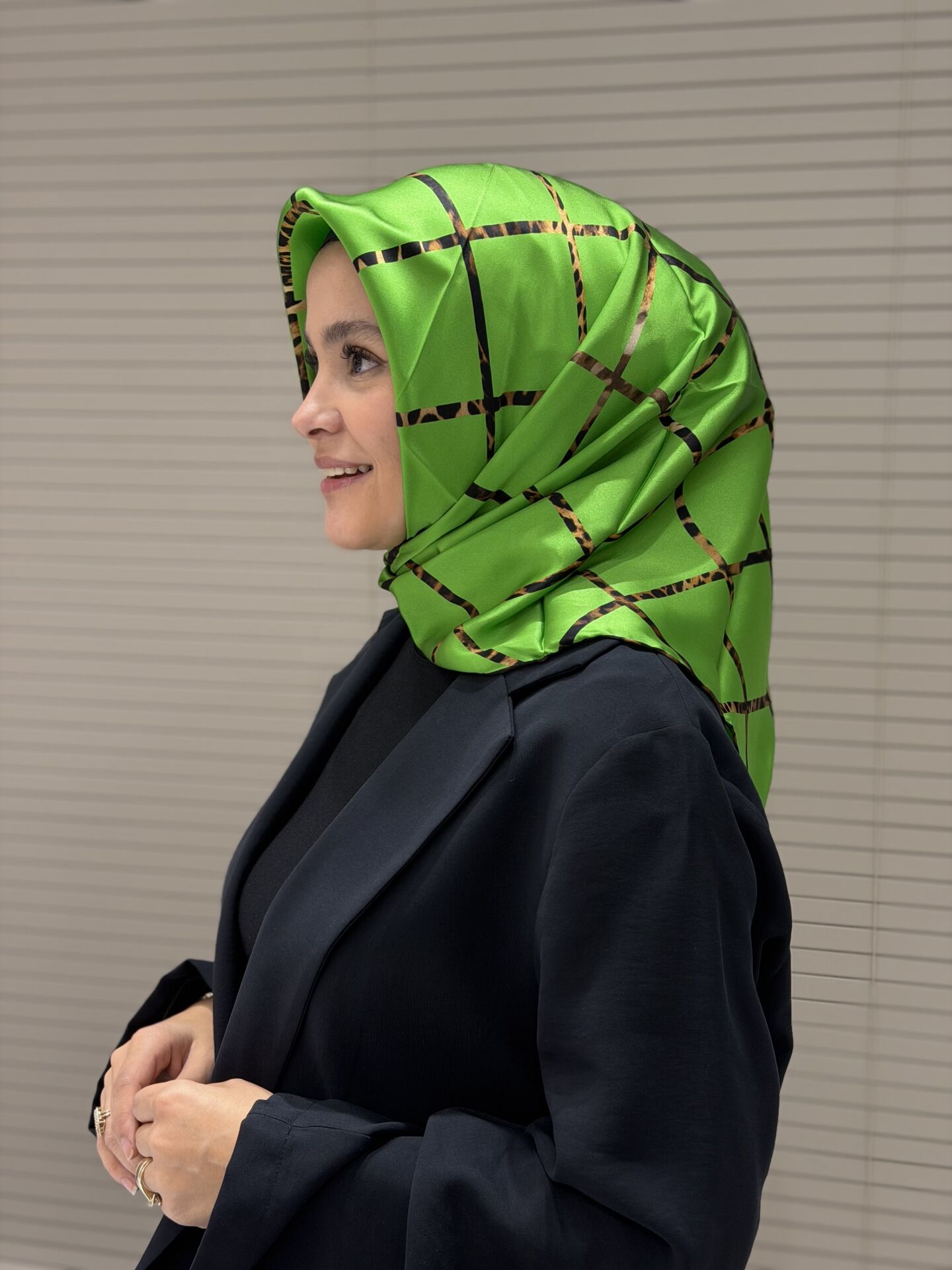 LA BOUTİQUE SURA İPEK EŞARP