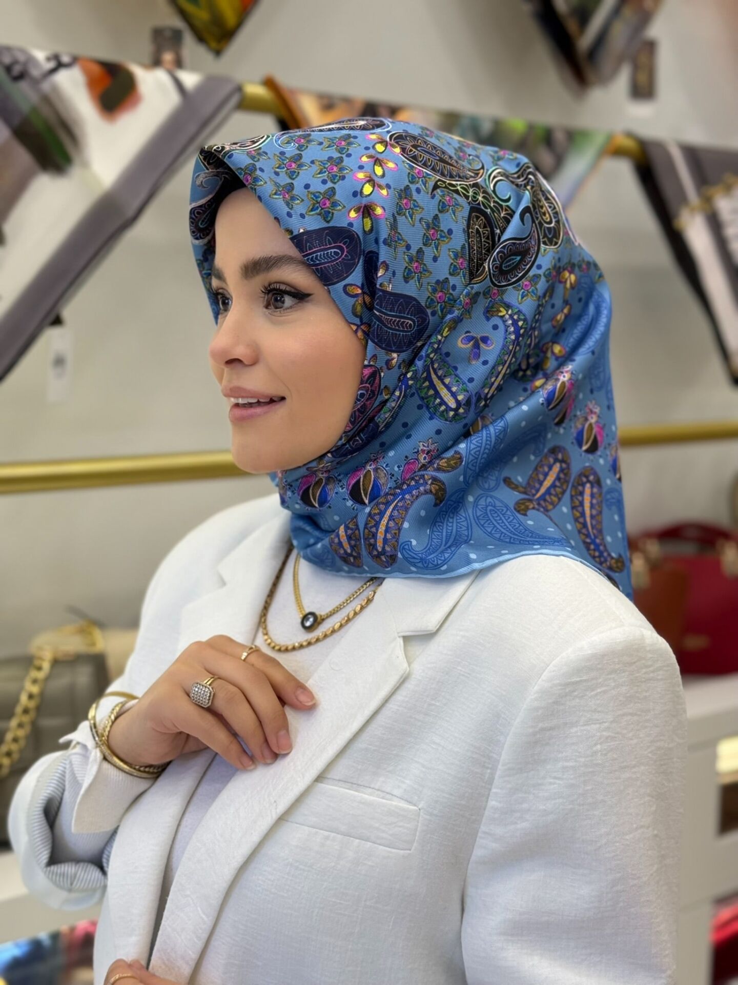 CACHAREL TWİLL İPEK EŞARP