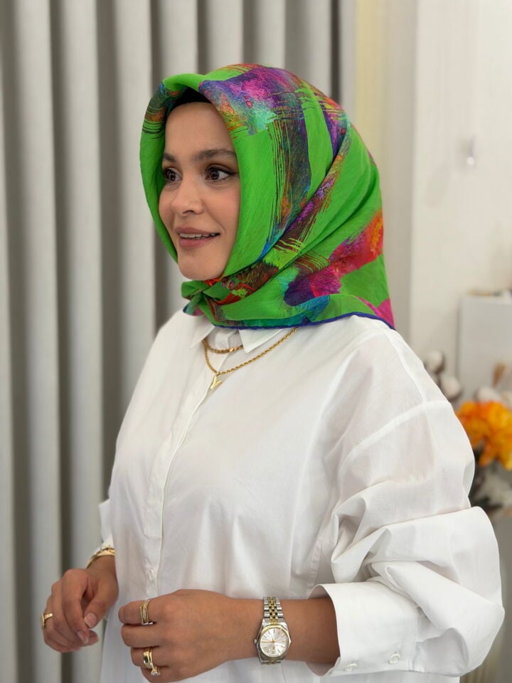 YAZ/GÜZ SERİSİ EŞARP