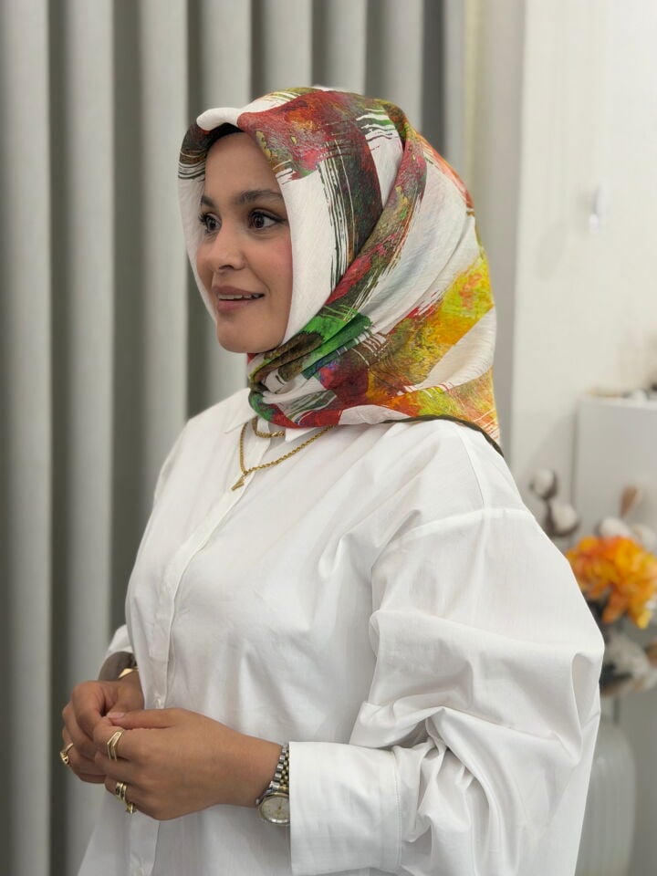 YAZ/GÜZ SERİSİ EŞARP