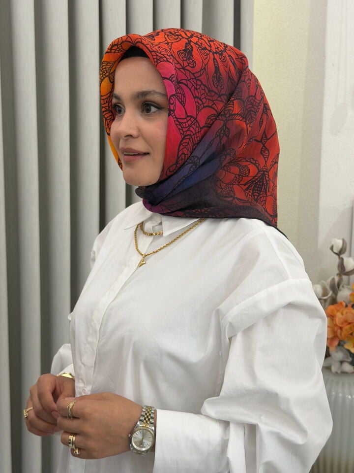 YAZ/GÜZ SERİSİ EŞARP