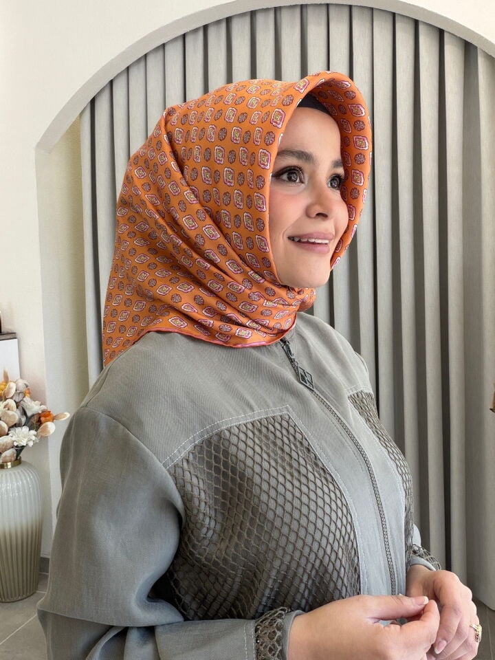 BELLİ TWİLL İPEK EŞARP