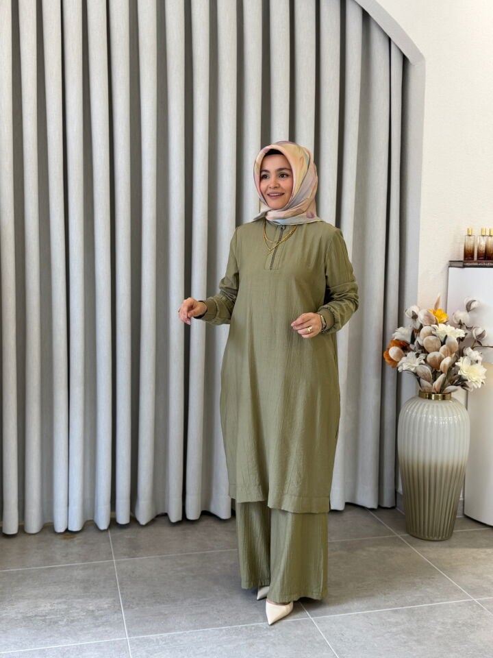 ARMİNE TREND ÇİLEK KUMAŞ TAM BOY TUNİK YAĞ YEŞİLİ