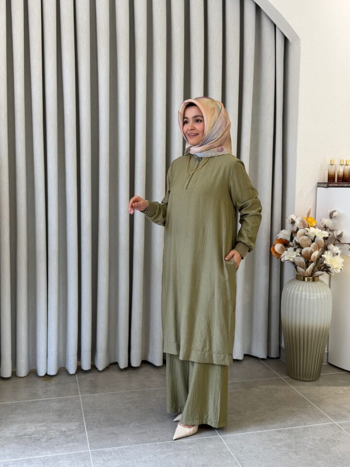 ARMİNE TREND ÇİLEK KUMAŞ TAM BOY TUNİK YAĞ YEŞİLİ