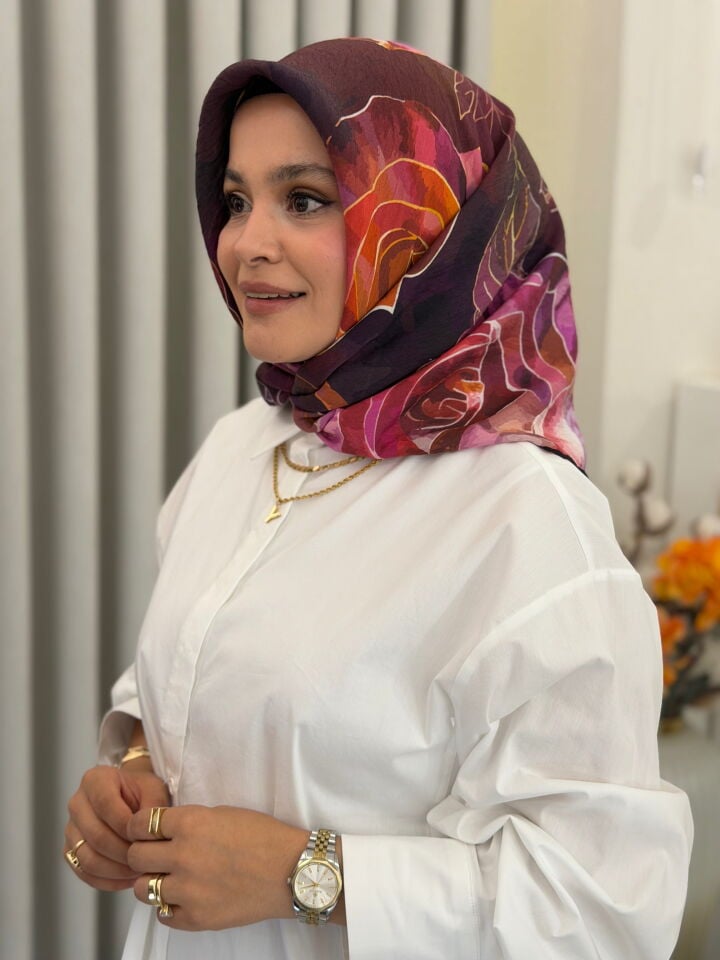 YAZ/GÜZ SERİSİ EŞARP