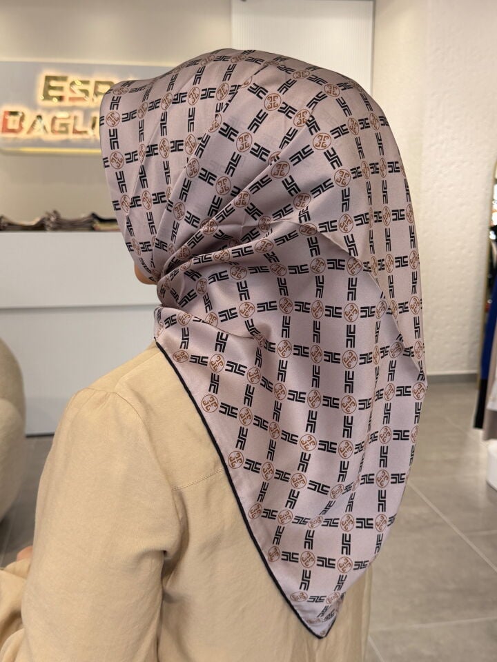 PİERRE CARDİN SURA İPEK EŞARP