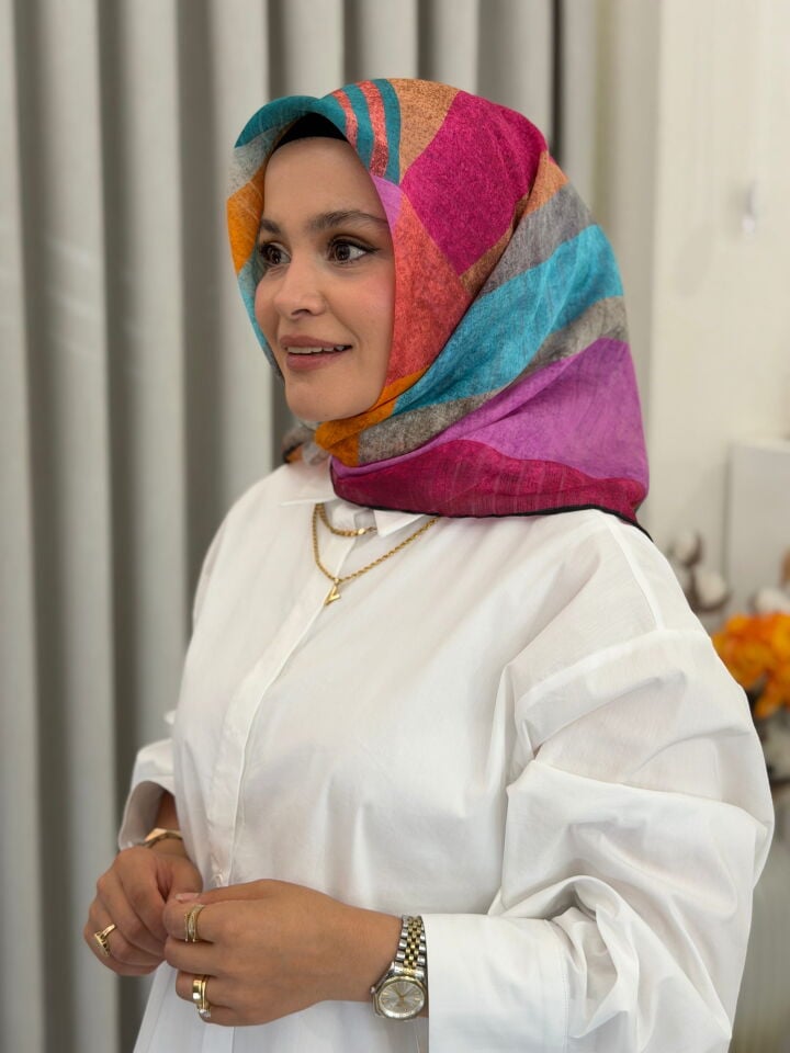 YAZ/GÜZ SERİSİ EŞARP