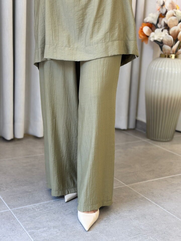 ARMİNE TREND ÇİLEK KUMAŞ BOL PAÇA PANTOLON YEŞİL