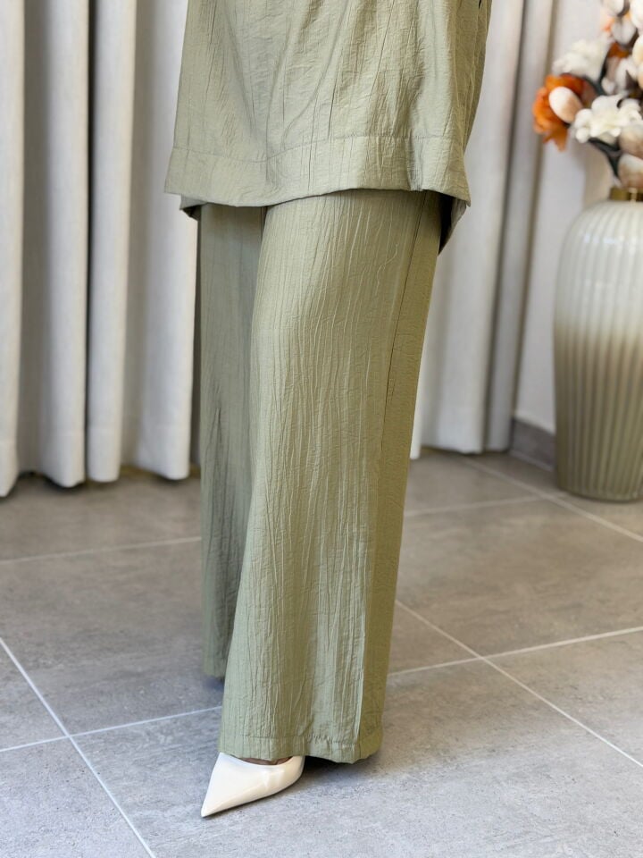 ARMİNE TREND ÇİLEK KUMAŞ BOL PAÇA PANTOLON YEŞİL