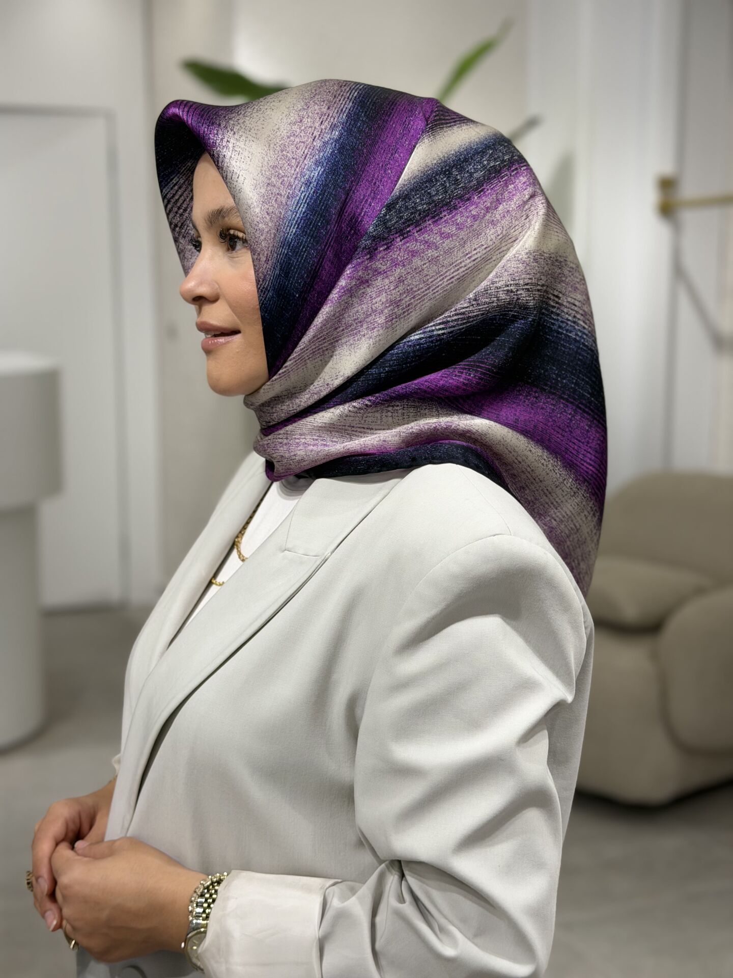 LA BOUTİQUE SURA İPEK EŞARP