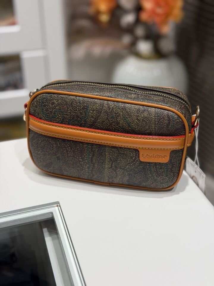 LEVİDOR İTHAL DERİ ÇANTA KAHVE