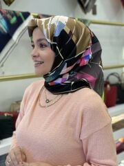 AKER SURA İPEK EŞARP