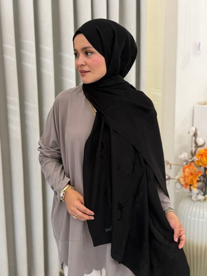 BENETTON LYOCELL ŞAL SİYAH