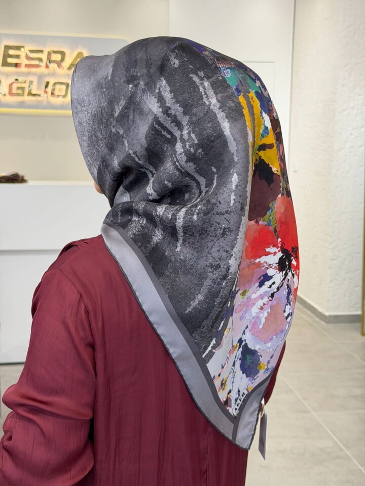 AKER TİWİL İPEK EŞARP