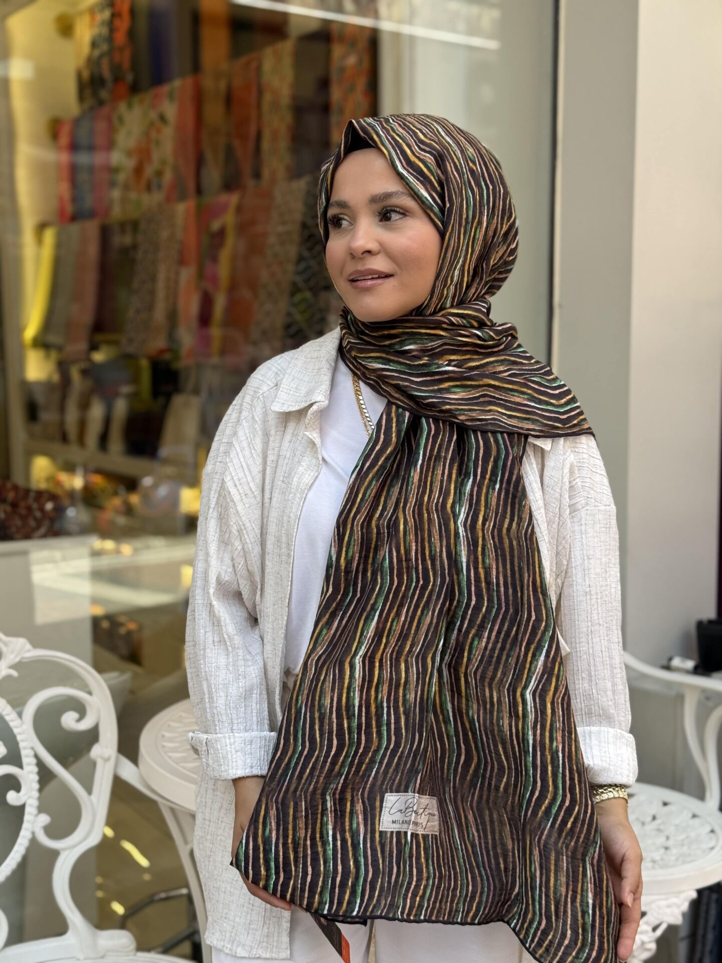 LA BOUTİQUE YAZ SERİNLİĞİ ŞAL 70X190