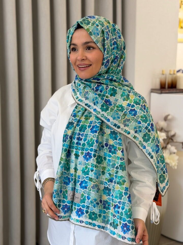 LA BOUTİQUE YAZ/GÜZ SERİNLİĞİ ŞAL 70X190