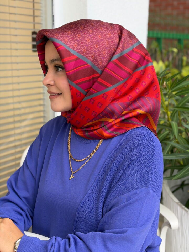 BELLİ TWİLL İPEK EŞARP