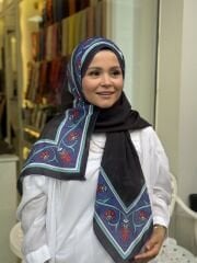 LA BOUTİQUE YAZ SERİNLİĞİ ŞAL 70X190