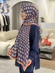 LA BOUTİQUE YAZ SERİNLİĞİ ŞAL 70X190