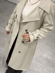 ESRA DAĞLIOĞLU TRENÇKOT TAŞ