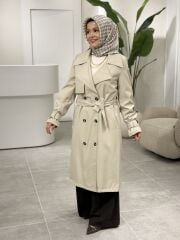 ESRA DAĞLIOĞLU TRENÇKOT TAŞ