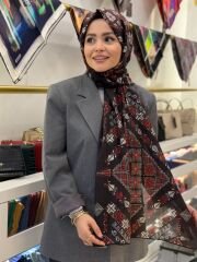 LA BOUTİQUE YAZ SERİNLİĞİ ŞAL 70X190