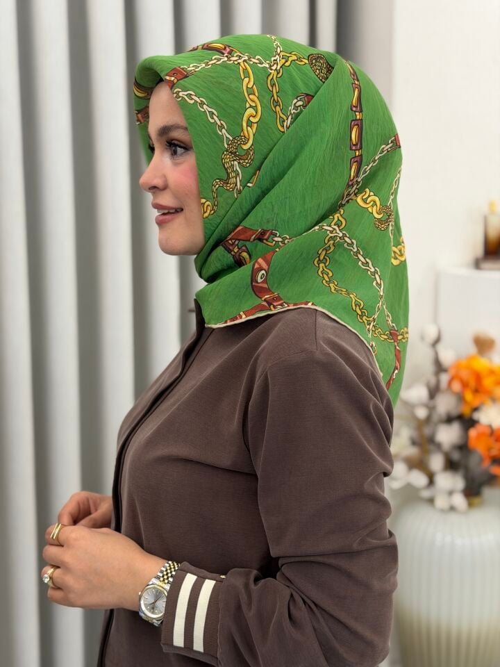 YAZ/GÜZ SERİSİ EŞARP