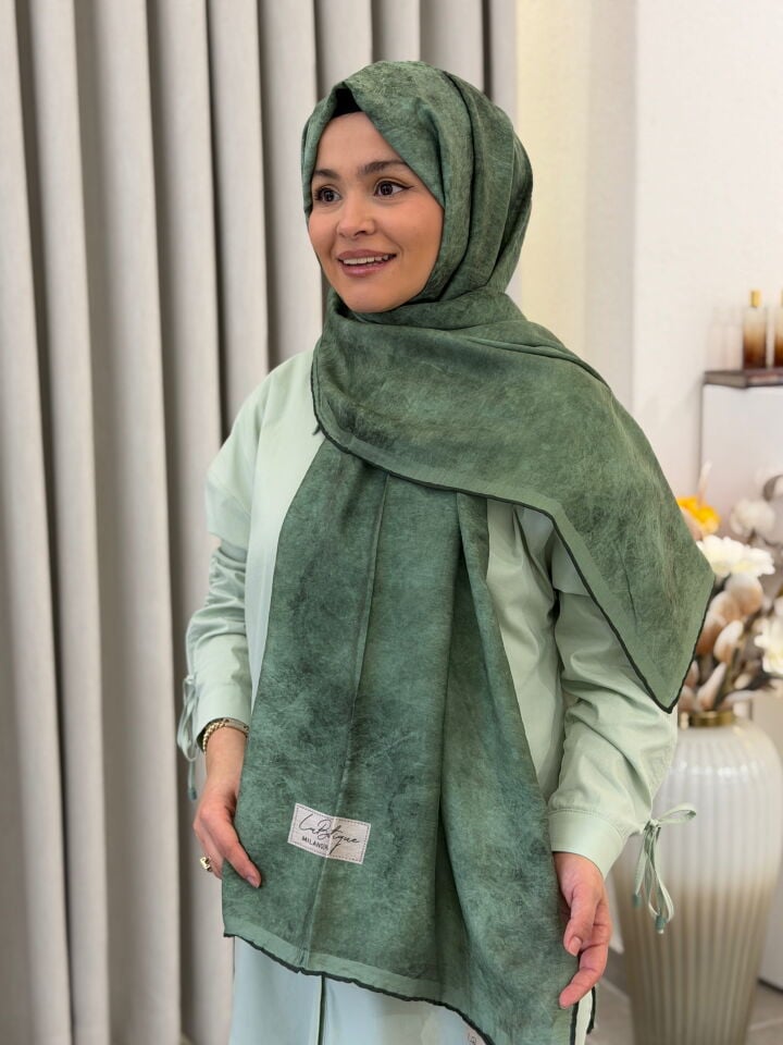 LA BOUTİQUE YAZ/GÜZ SERİNLİĞİ ŞAL 70X190