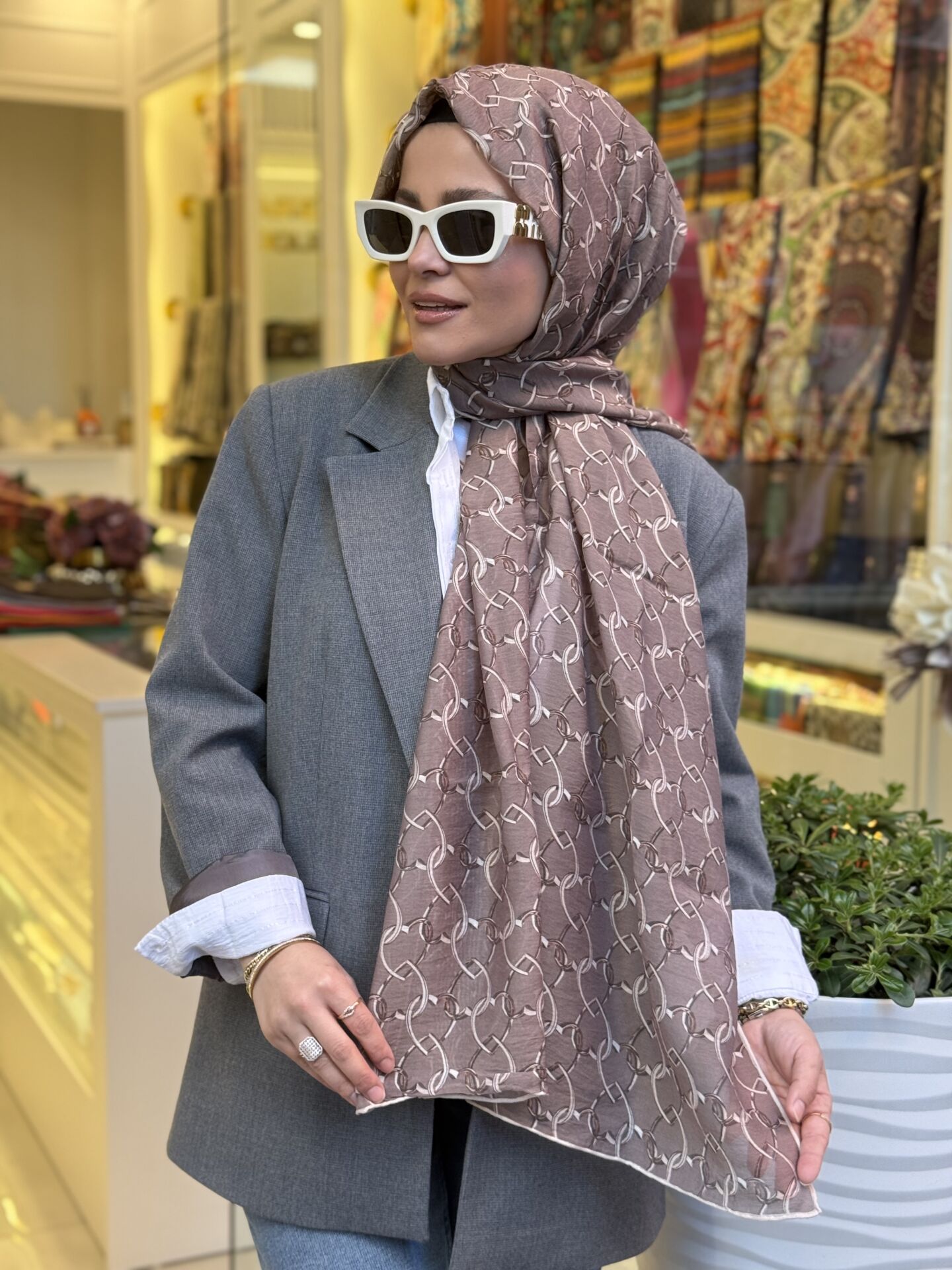LA BOUTİQUE YAZ SERİNLİĞİ ŞAL 70X190