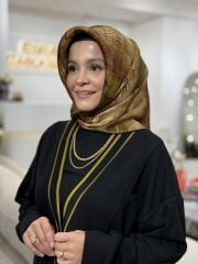 LA BOUTİQUE SURA İPEK EŞARP