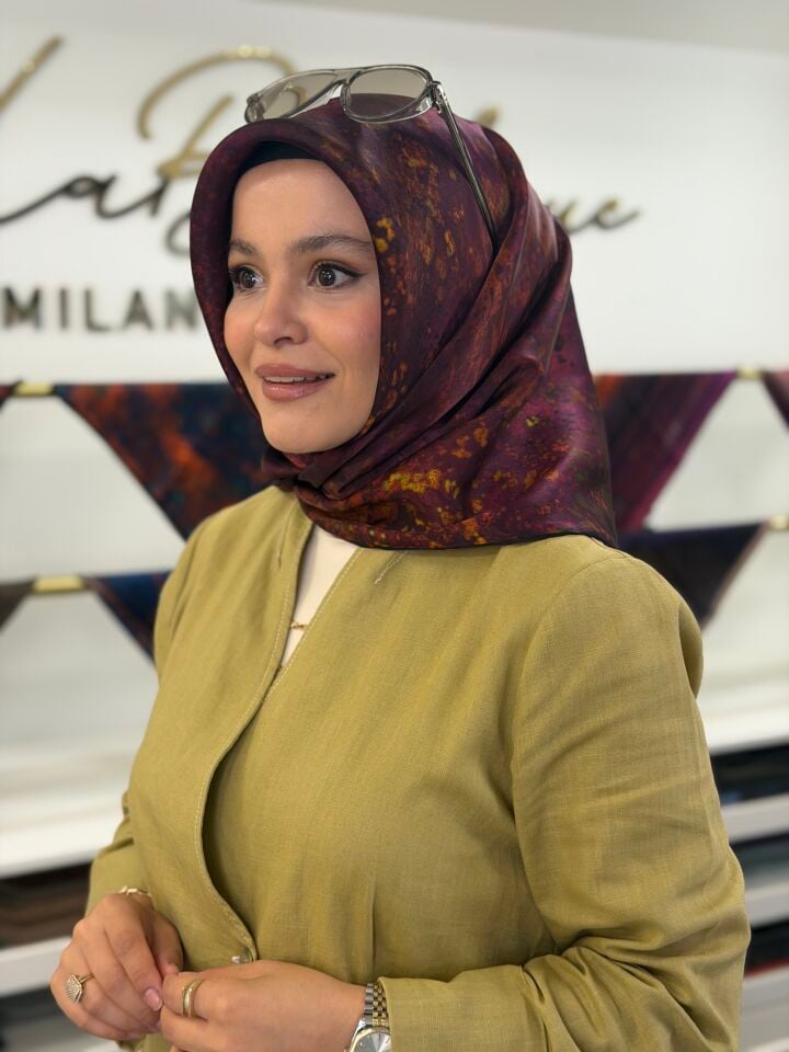 LA BOUTİQUE SURA İPEK EŞARP (ÖN SİPARİŞ)