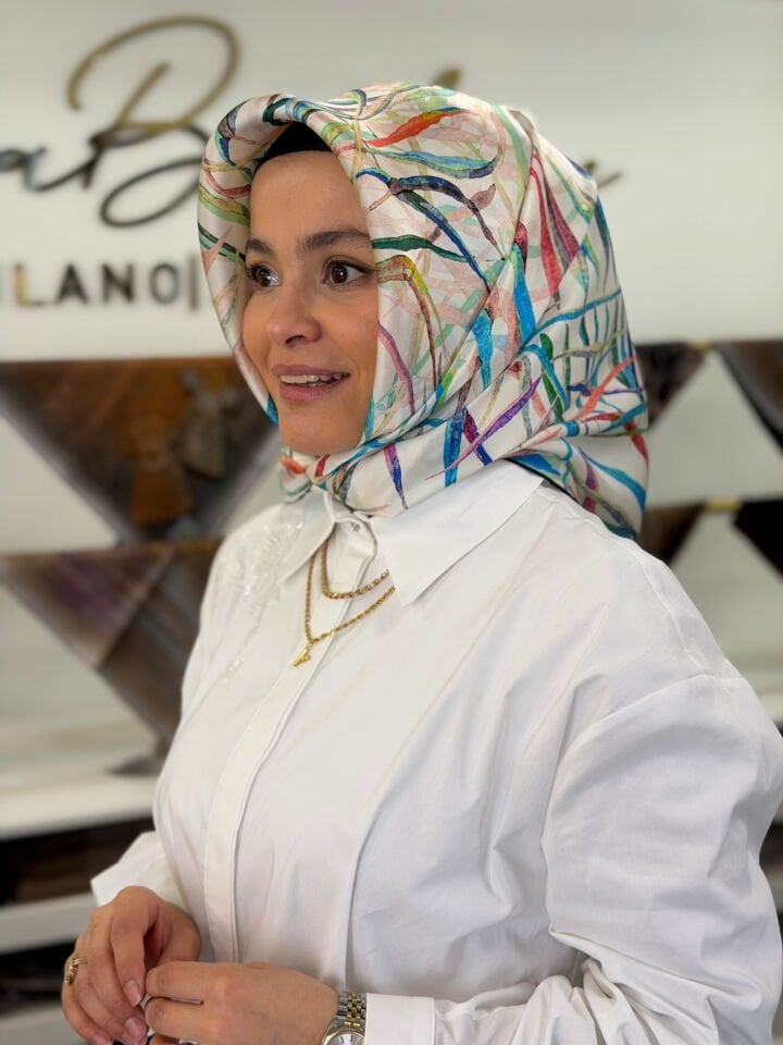 LA BOUTİQUE SURA İPEK EŞARP