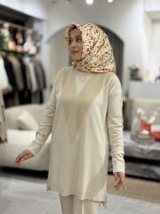 TIĞ TRİKO ÖNÜ V DETAYLI MERSERİZE TRİKO TUNİK BEJ