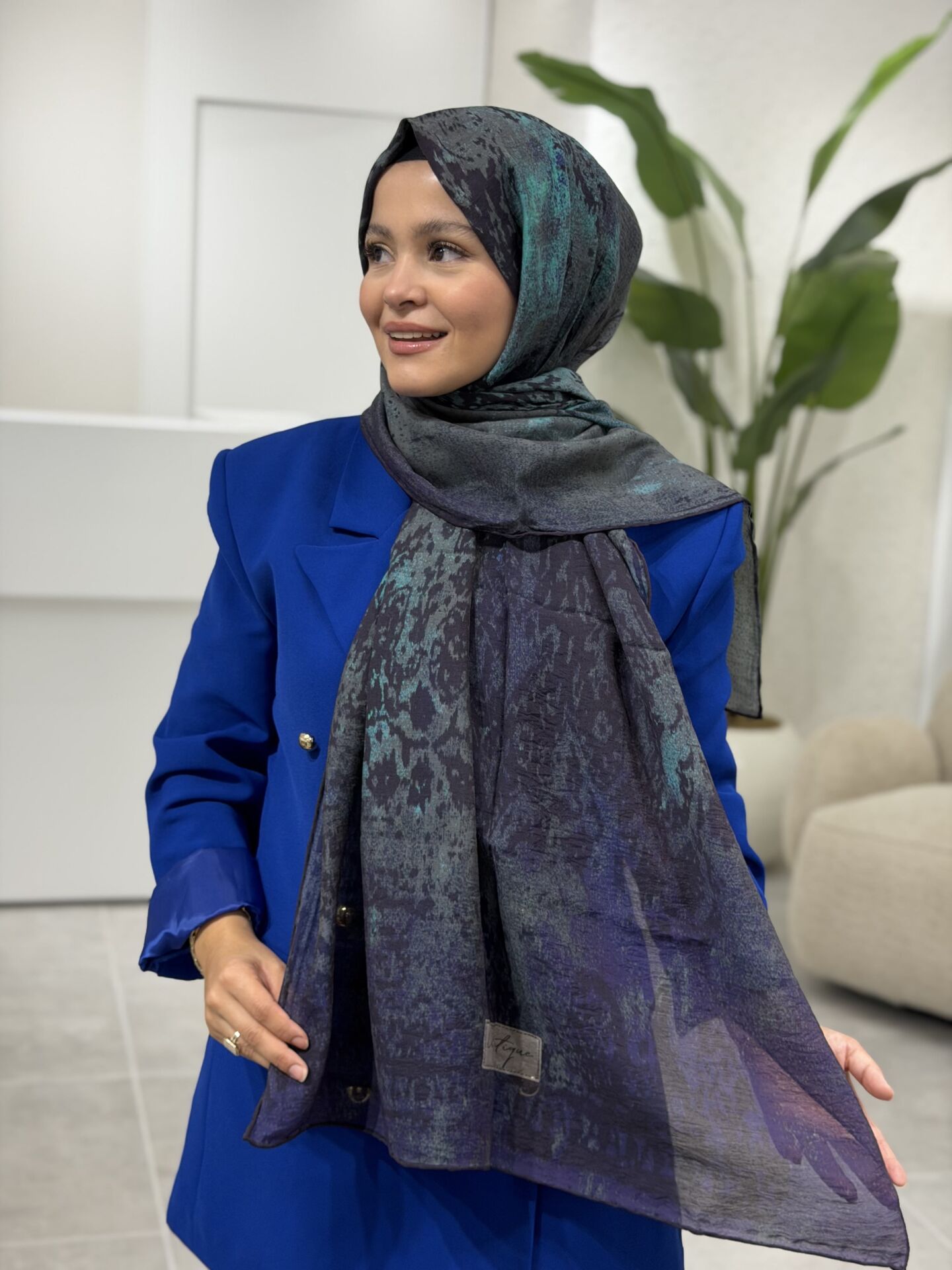 LA BOUTİQUE YAZ/GÜZ SERİNLİĞİ ŞAL 70X190