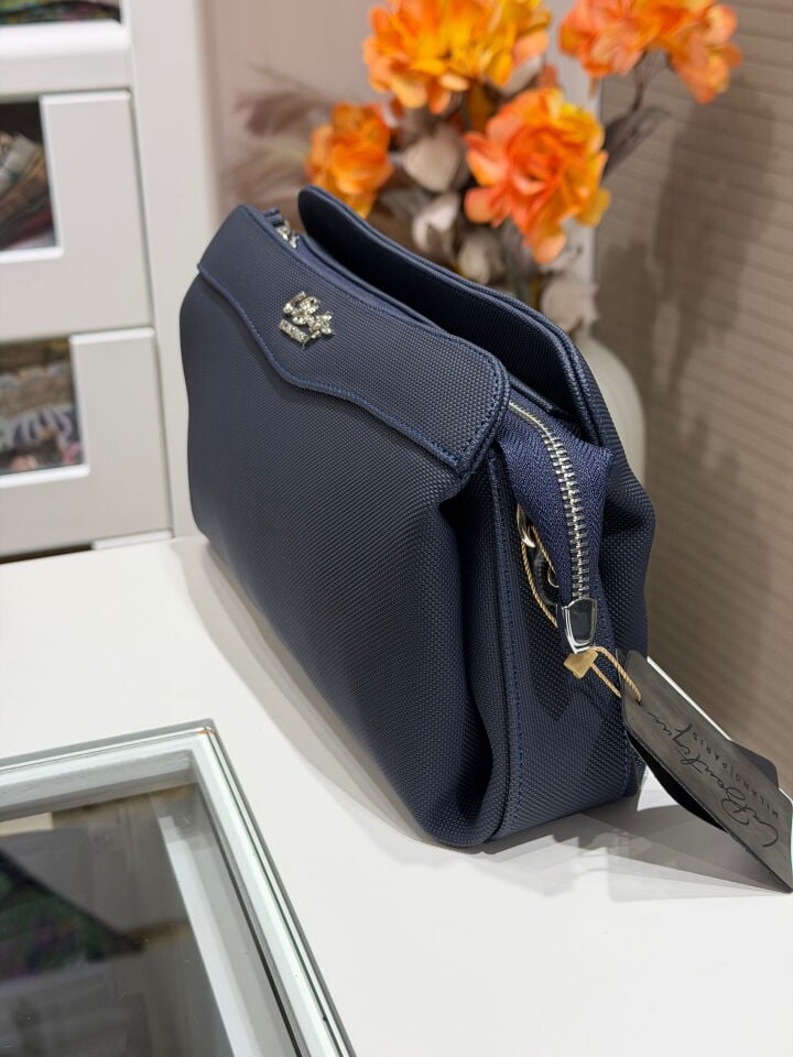 LA BOUTİQUE LAC LACİVERT ÇANTA