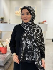 ARMANDA İTHAL VUAL ŞAL SİYAH BEYAZ
