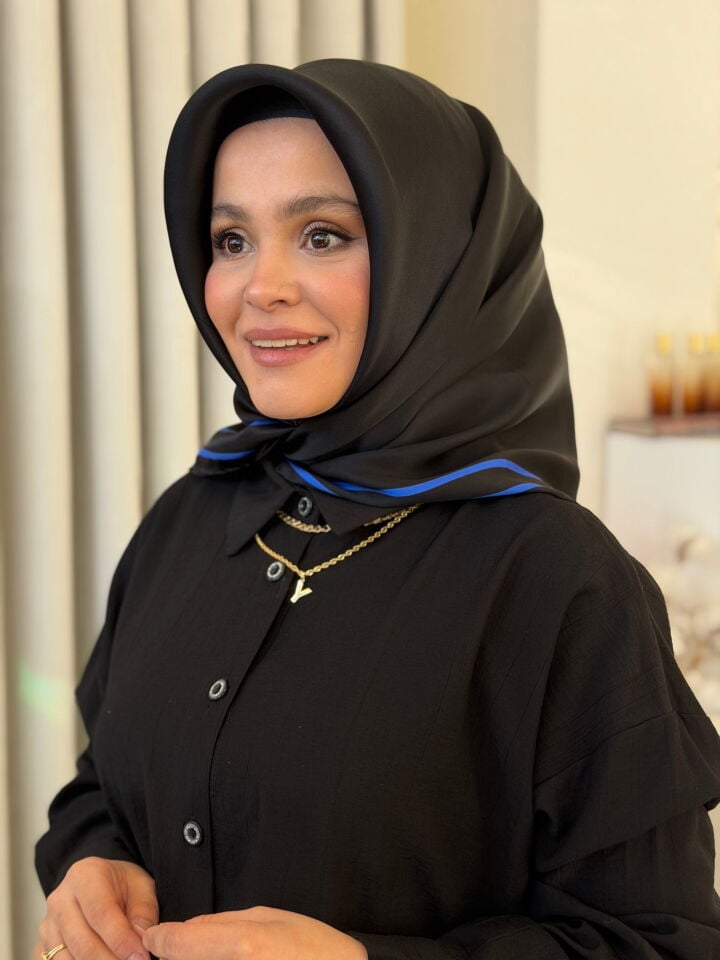 LA BOUTİQUE SURA İPEK EŞARP