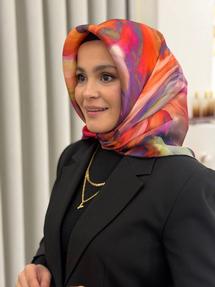 LA BOUTİQUE SURA İPEK EŞARP