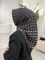 YAZ/GÜZ SERİSİ EŞARP