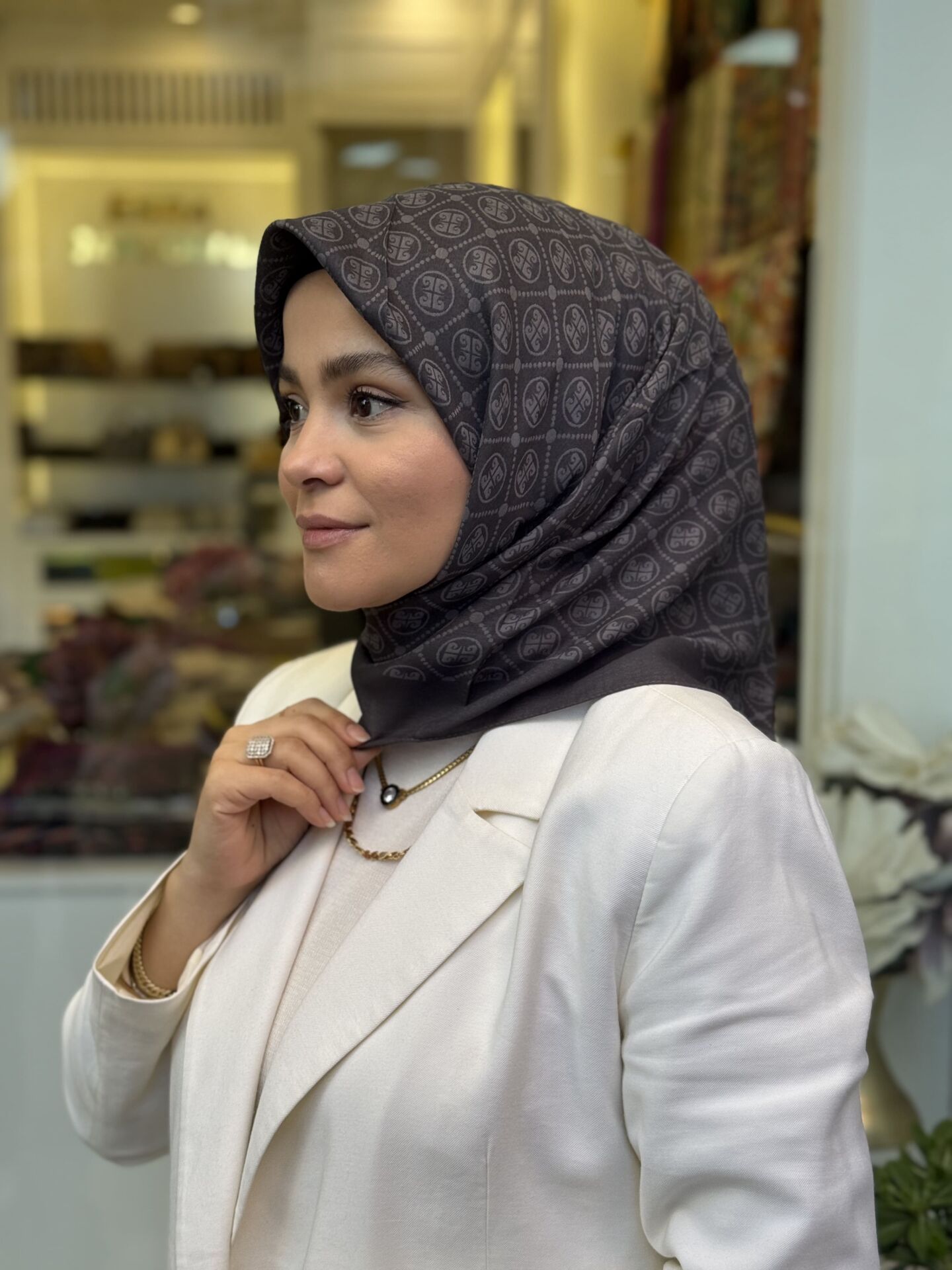 PİERRE CARDİN ELEGANCE MONOGRAM EŞARP