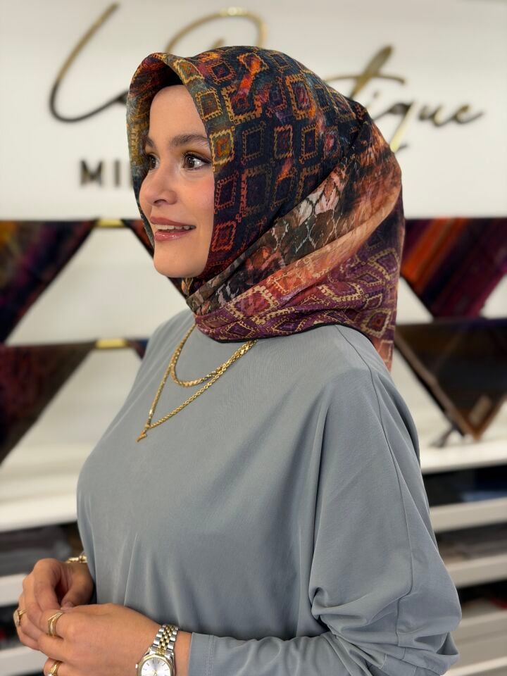 YAZ/GÜZ SERİSİ EŞARP