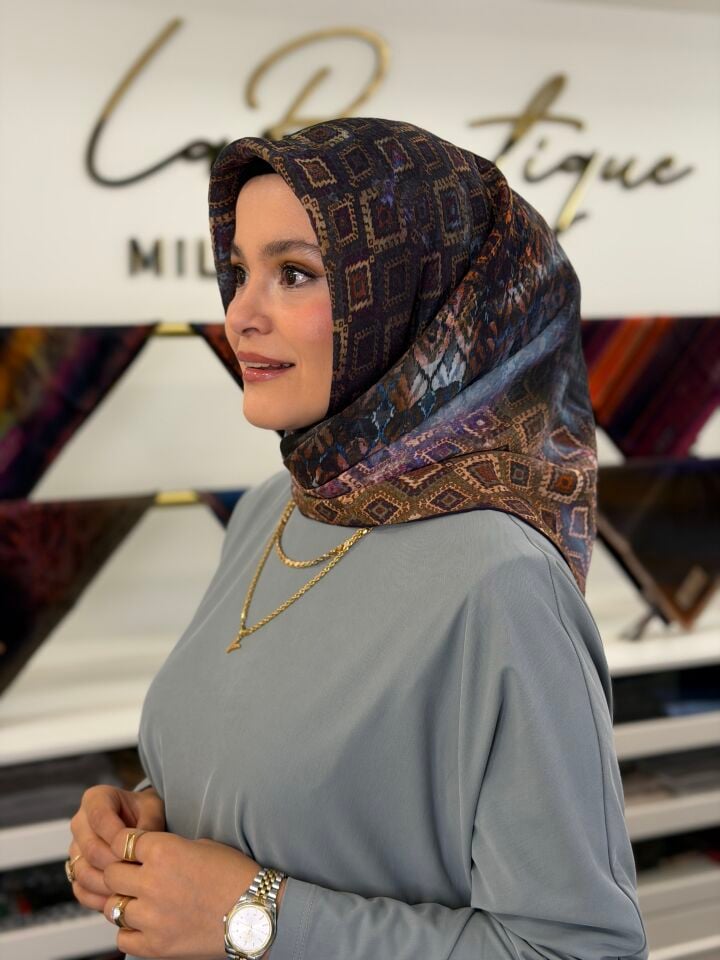 YAZ/GÜZ SERİSİ EŞARP