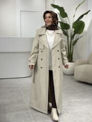 ESRA DAĞLIOĞLU TRENÇKOT TAŞ