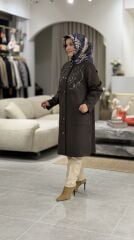 TIĞ TRİKO NAKIŞ DETAYLI SÜET KAP KAHVE