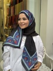 LA BOUTİQUE YAZ SERİNLİĞİ ŞAL 70X190