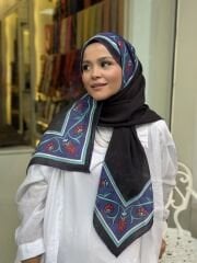 LA BOUTİQUE YAZ SERİNLİĞİ ŞAL 70X190