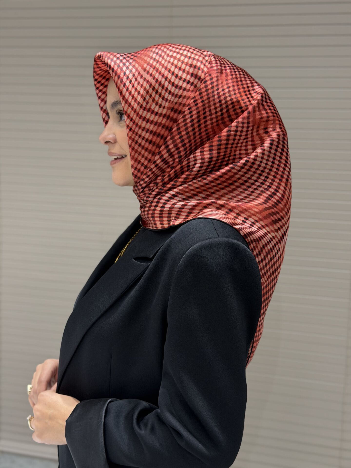 LA BOUTİQUE SURA İPEK EŞARP