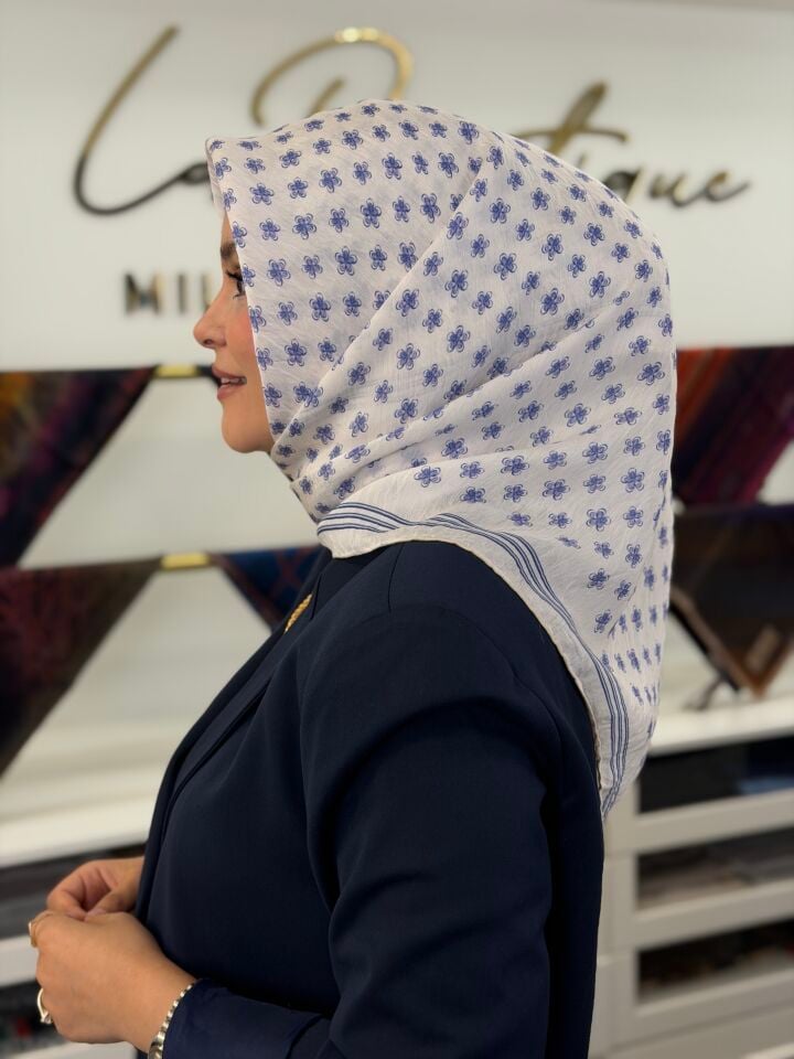 YAZ/GÜZ SERİSİ EŞARP