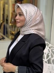 LA BOUTİQUE SURA İPEK EŞARP