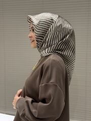 LA BOUTİQUE SURA İPEK EŞARP